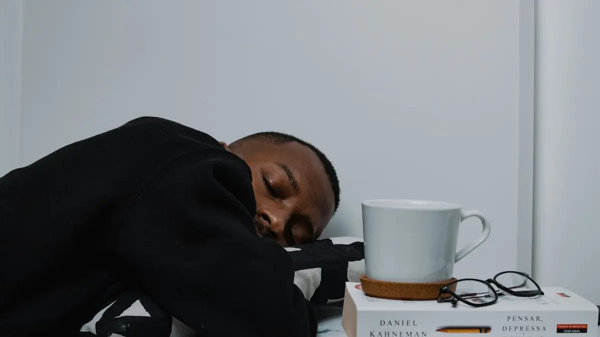 Bruxismo: cos’è, sintomi, cause e rimedi efficaci per smettere subito